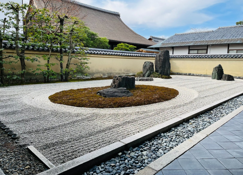 大徳寺　枯山水庭園